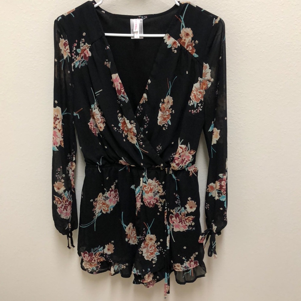 Black floral romper